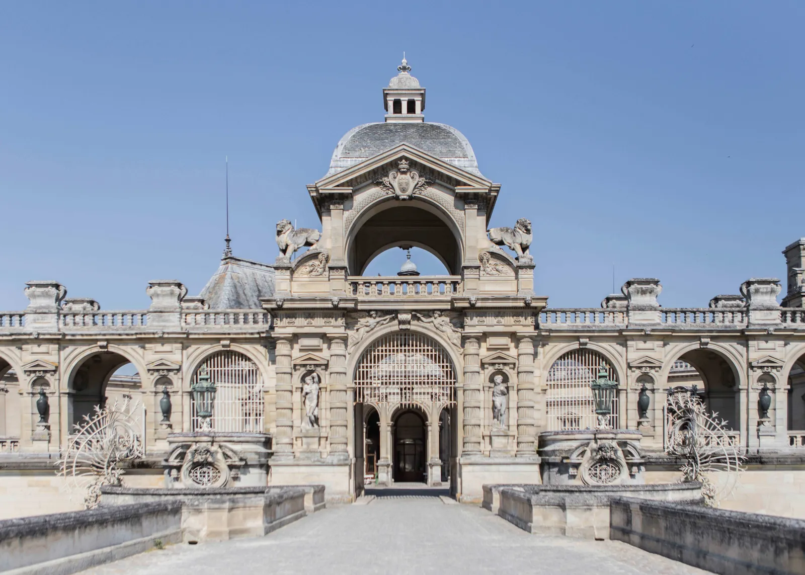 The Chantilly art of living